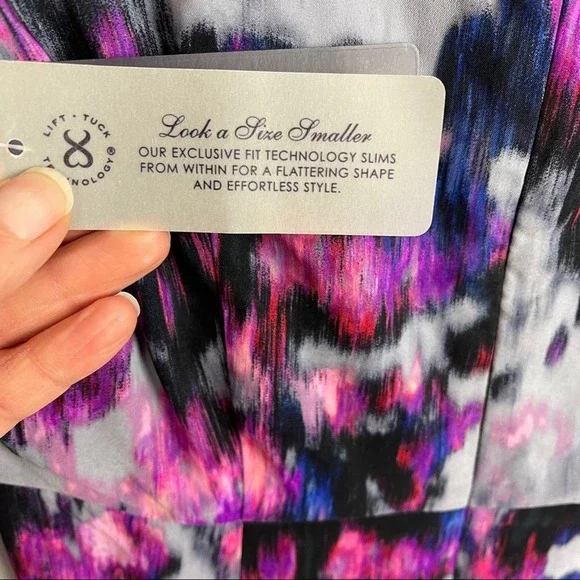 NYDJ Sz 4P Sylvia Dress Berry Tweed V-Neck Side Twist Slimming 3/4 Sleeve NEW - Picture 7 of 7